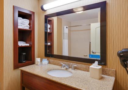 Hampton Inn & Suites Fort Worth/Forest Hill - image 16