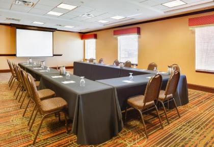 Hampton Inn & Suites Fort Worth/Forest Hill - image 17