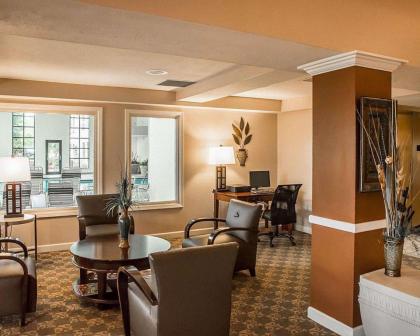 Quality Inn & Suites Cincinnati I-275 - image 10