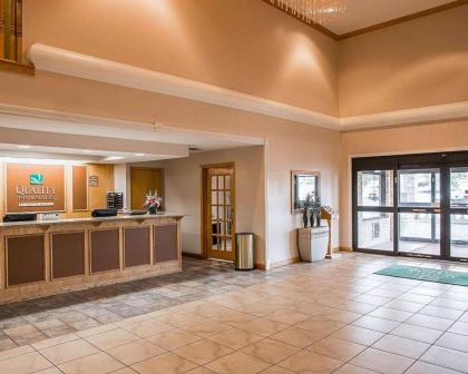 Quality Inn & Suites Cincinnati I-275 - image 11