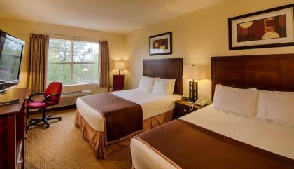 The Landmark Inn - image 2