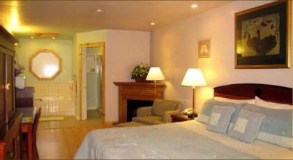 Coast Inn and Spa - image 2