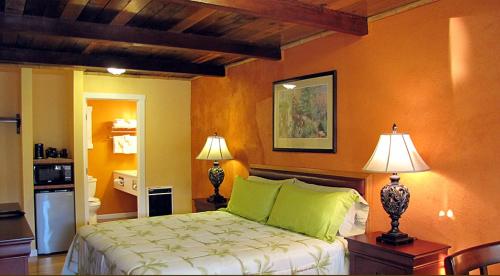 Coast Inn and Spa - image 3