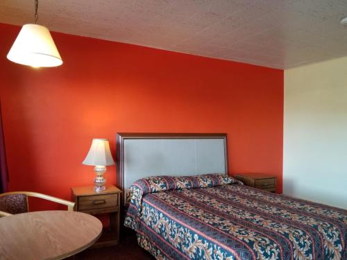 Ebb Tide Lodge - image 2