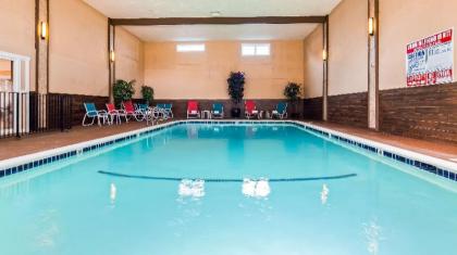 Best Western Vista Manor Lodge - image 2