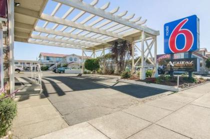 motel 6 Fort Bragg CA California