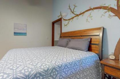 Fort Bragg Farmhouse - image 2