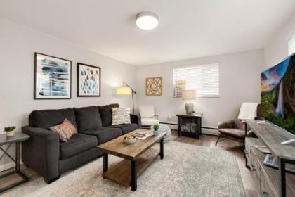 Stunning condo in the heart of Old town