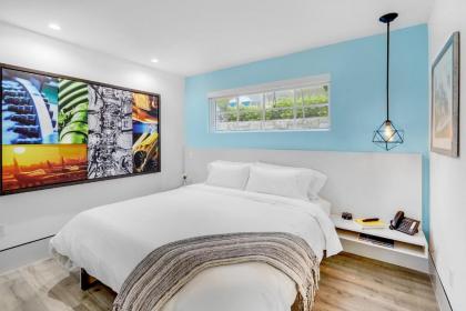 Ocean Treasure Beachside Suites - image 18