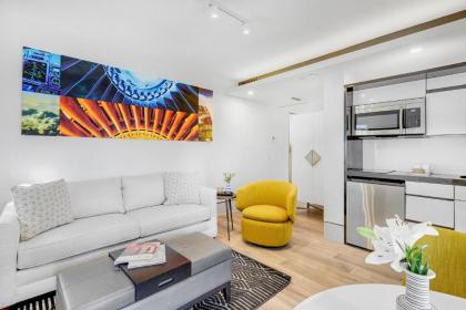 Ocean Treasure Beachside Suites - image 2