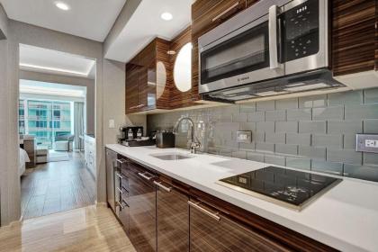 Luxury Beachfront Studio with Daily c - image 8