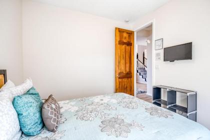 Waterfront Serenity - image 16