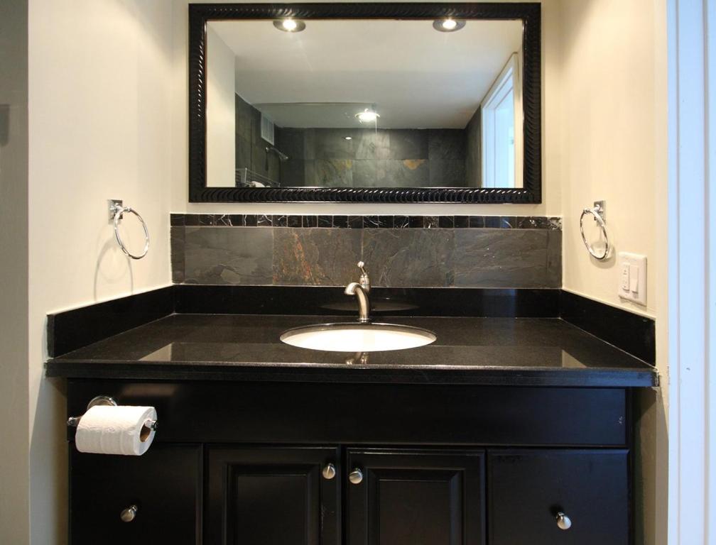 Family Choice Luxury Suite in Fort Lauderdale - 5 Nights - One Bedroom #1 - image 4