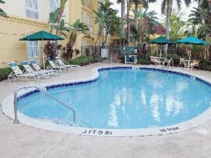 La Quinta Plantation at Peters Road Hotel