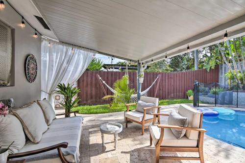 Tropical Home with Outdoor Oasis 2 Mi to Beach - image 2