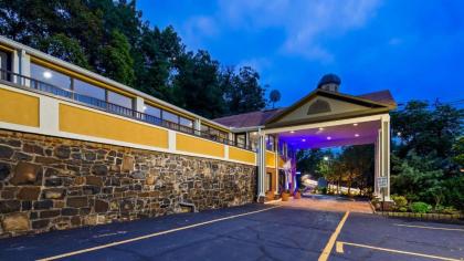 Best Western Fort Lee - image 1