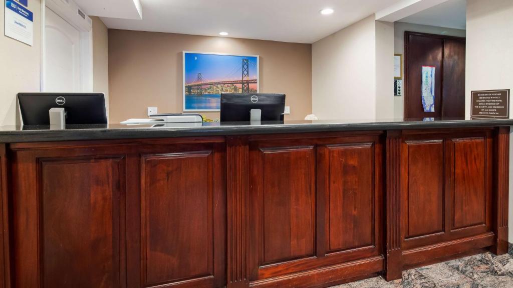 Best Western Fort Lee - image 7
