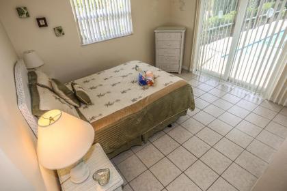 250 Albatross Street - image 2