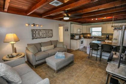 132 Gulf Island - M