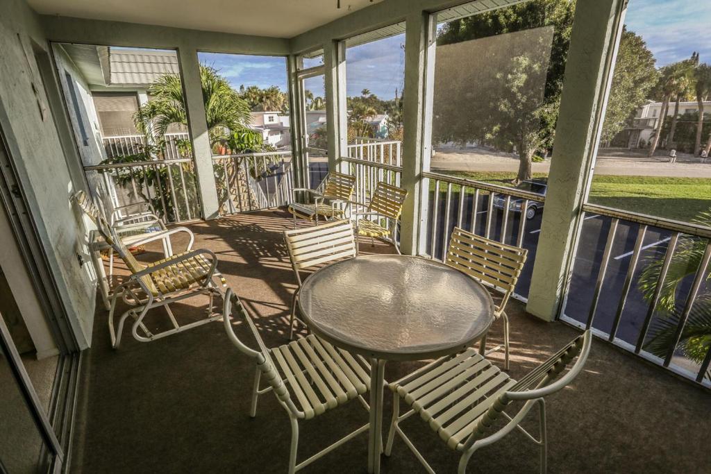 Westwind 3-3 - main image