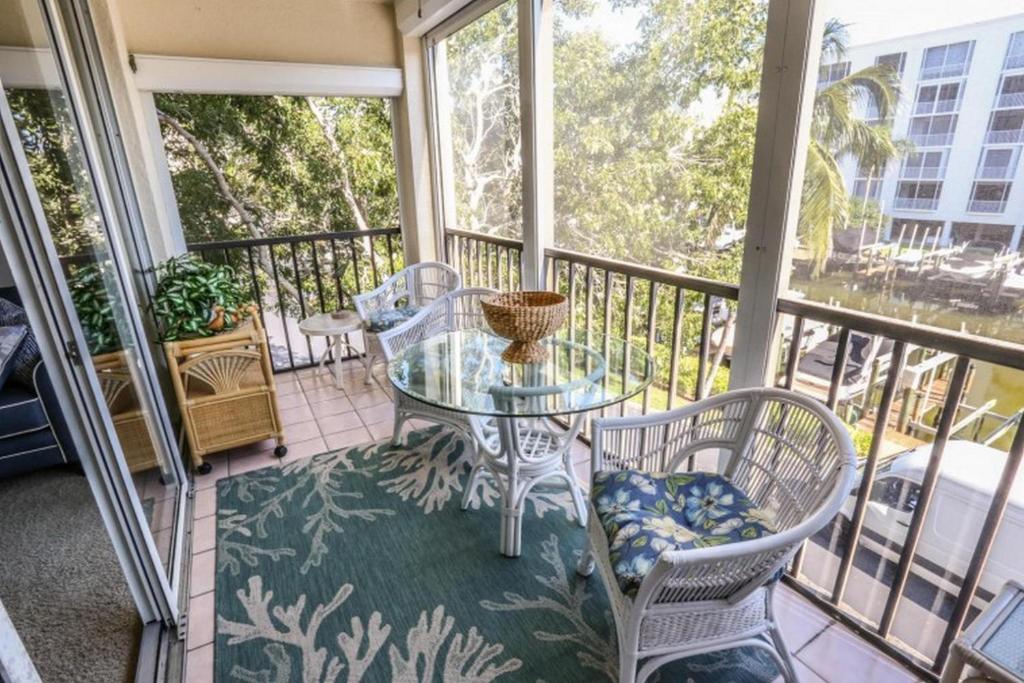 Hibiscus Point 821 - image 5