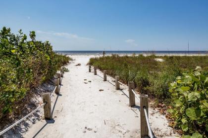 Polynesian Village 11 Sleeps 3 Studio Beach View Florida