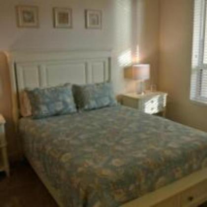 Waterside Condo by IPG Florida - image 15