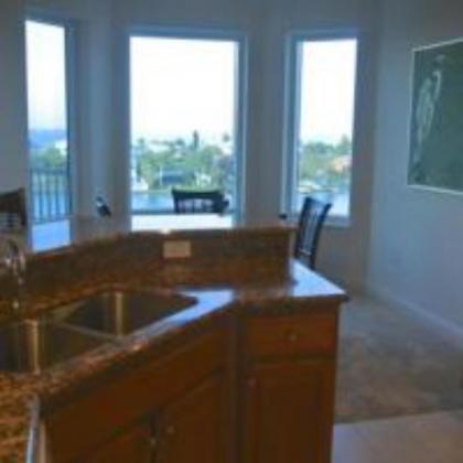 Waterside Condo by IPG Florida - image 9