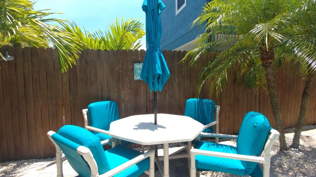 Blue Starfish Estate - image 7