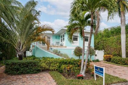 428 Palermo Circle by Coastal Vacation Properties Fort myers Beach Florida