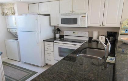 Carlos Pointe 211 by Kathy Nesbit Vacations - image 9