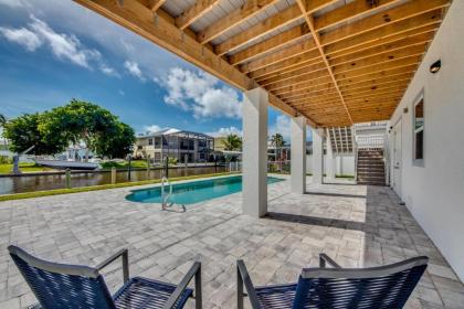 250 Flamingo Street   Luxury Canal Home Fort myers Beach