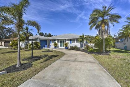 Fort Myers Bungalow - 12 Miles to the Beach! - image 2