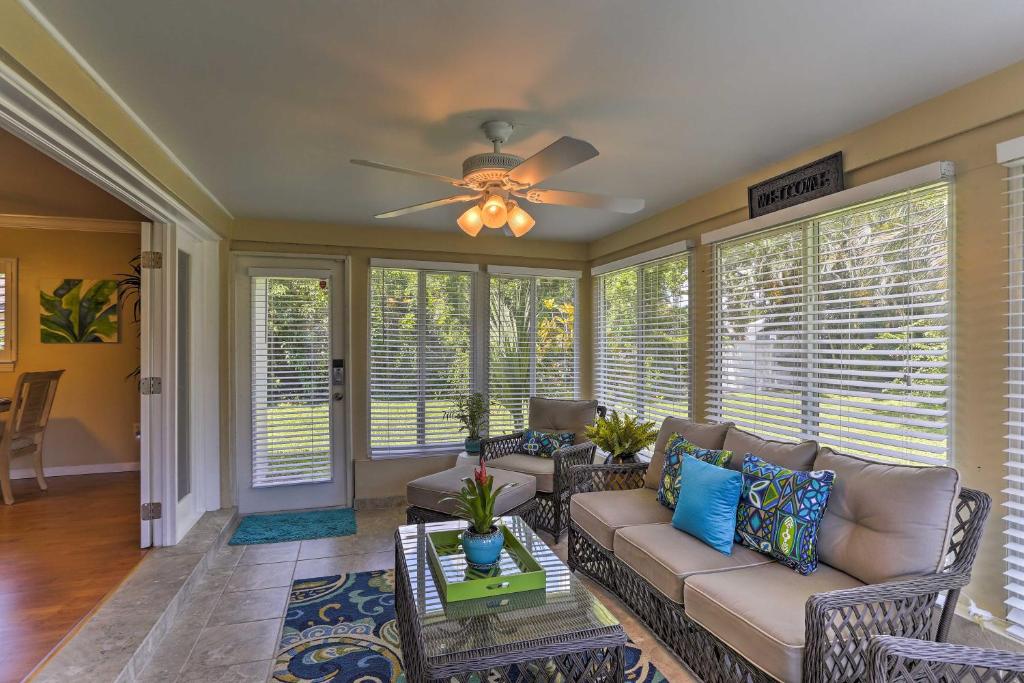 Fort Myers Bungalow - 12 Miles to the Beach! - image 3