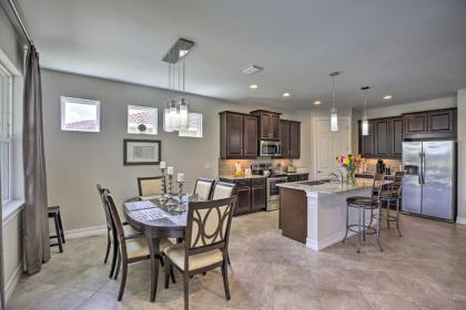 Sunny Ft Myers Abode with Community Amenities! - image 2