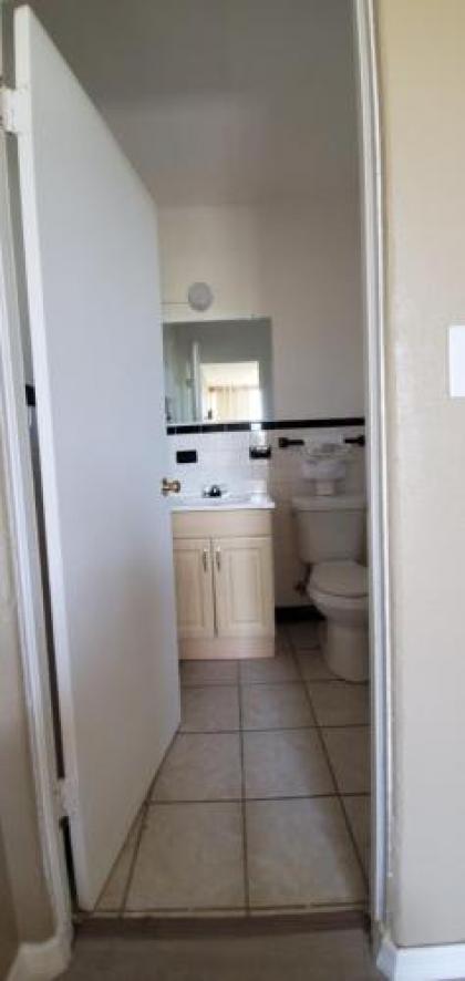 Travel Inn Fort Pierce - image 11