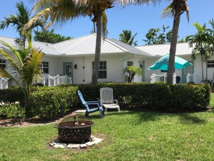Seahorse Beach Bungalows - image 4