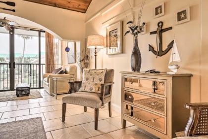 Hutchinson Island Condo with 5 Pools and Golf Course! - image 8
