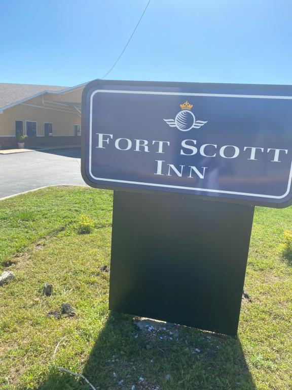 Fort Scott Inn - image 3