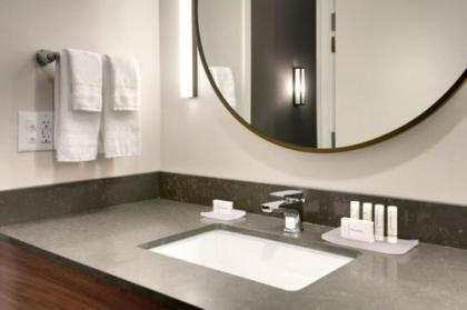 Fairfield Inn & Suites by Marriott Fort Smith - image 6