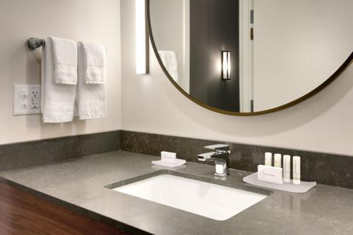 Fairfield Inn & Suites by Marriott Fort Smith - image 6