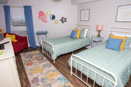 Sea Crest Condominiums Unit 503 - image 13
