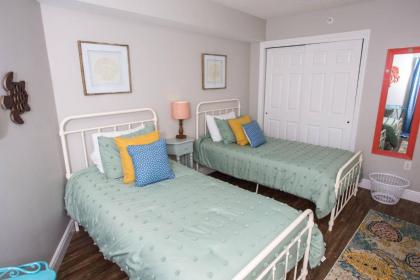 Sea Crest Condominiums Unit 503 - image 15