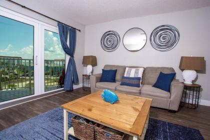 Sea Crest Condominiums Unit 503 - image 7