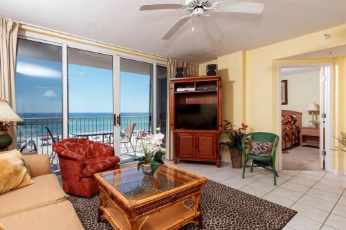 Island Princess Condos - main image