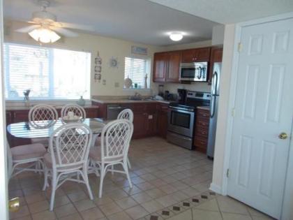 Seaspray Condos 217 - image 2