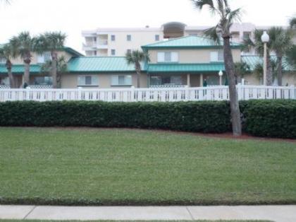 Seaspray Condos 114A