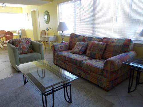 Seaspray Condos 202D - image 2