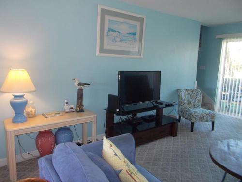 Seaspray Condos 103A - image 4