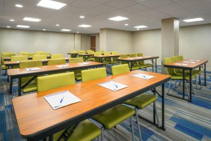 Holiday Inn Express & Suites Ft. Washington - Philadelphia an IHG Hotel - image 6